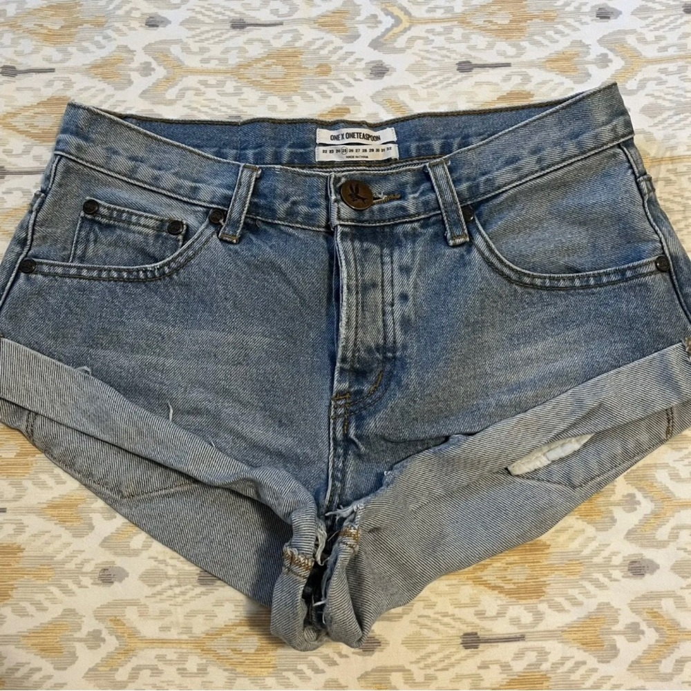 One x One Teaspoon Bandits Shorts SzUS25 EU34/36